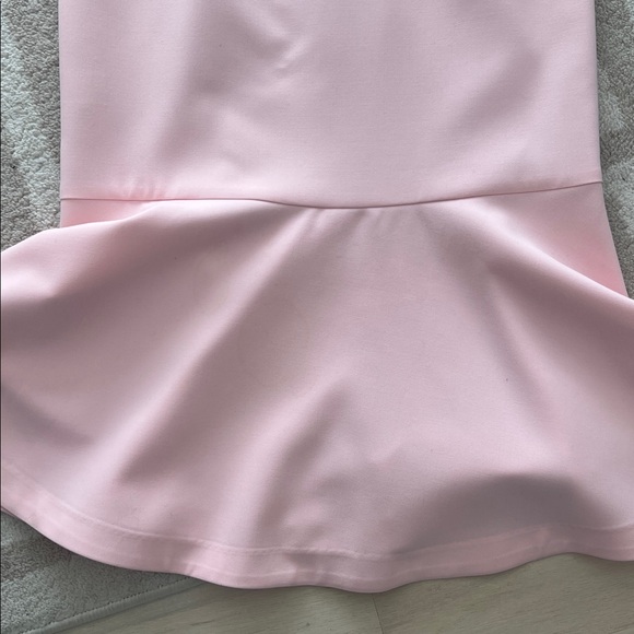 Likely Abella Flounced Sheath Dress
Rose Shadow, 4 - Picture 5 of 5